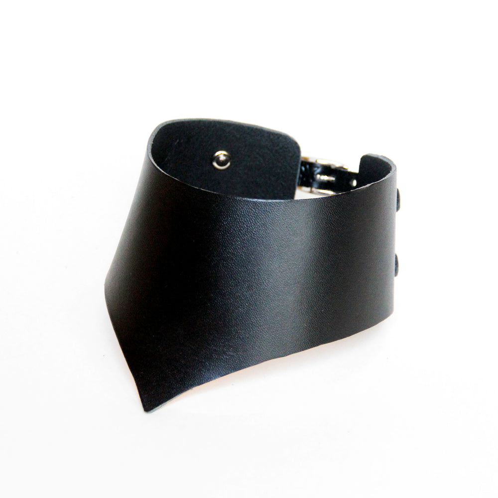 Black stiff thick leather choker, front view