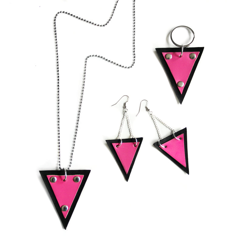 ((jewelry))