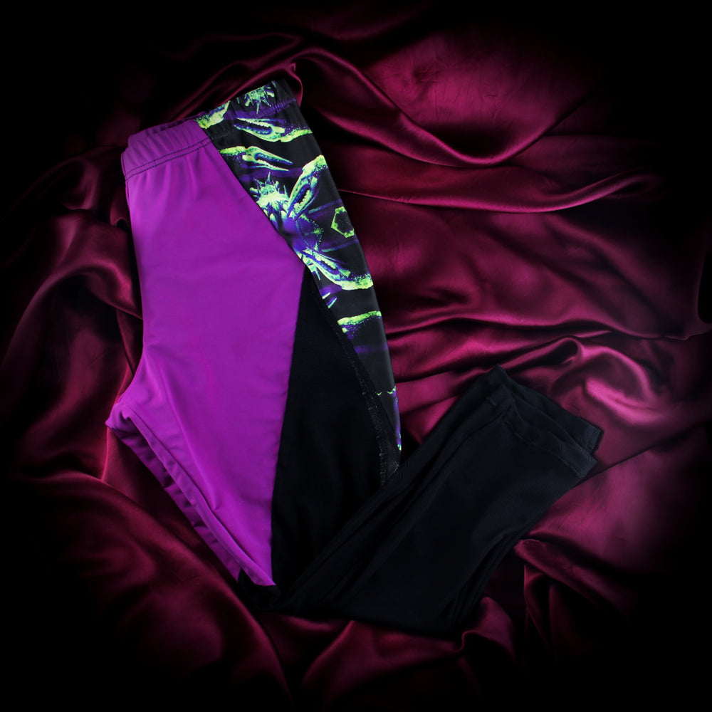 Colorblocked Mesh Capri Leggings