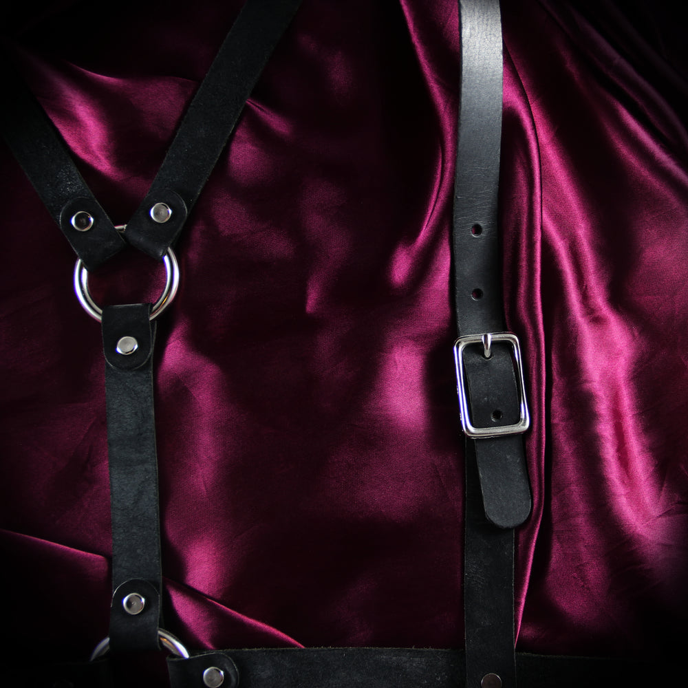 Flawed Half-Suspendered Harness