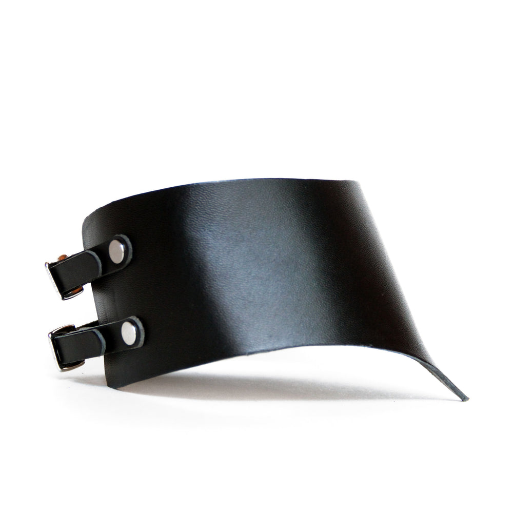 Black stiff thick leather choker, side view