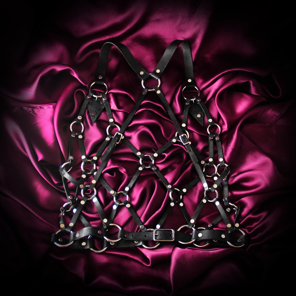 Trianthem Cage Top
